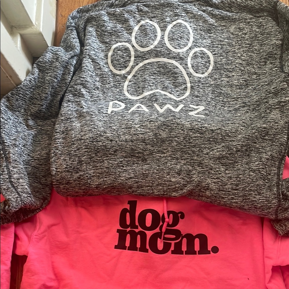 PAWZ Gray & Pink Dog Mom Hoodie
